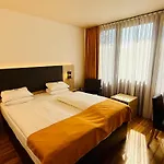 Arvena Messe Hotel